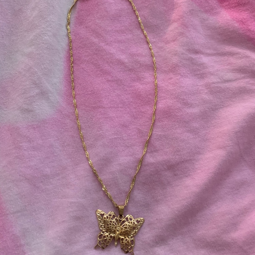 Butterfly pendant necklace
